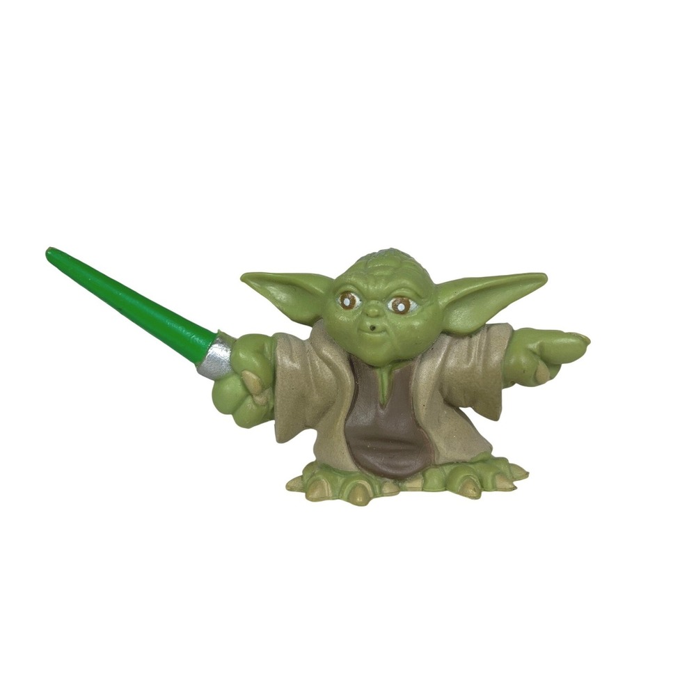 Vintage Star Wars Galactic Heroes Yoda‎ Action Figure 2004 Collectible Hasbro